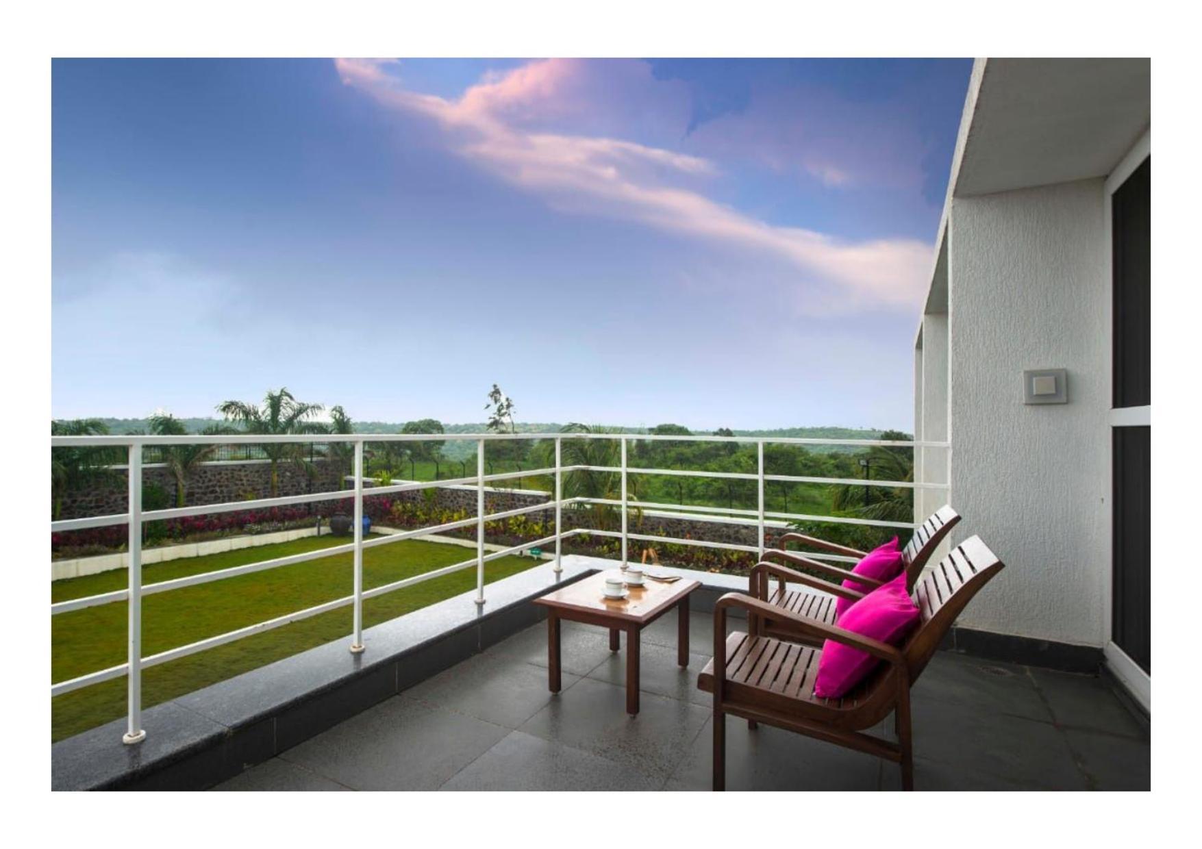 Sankara Villa Púna Exteriér fotografie